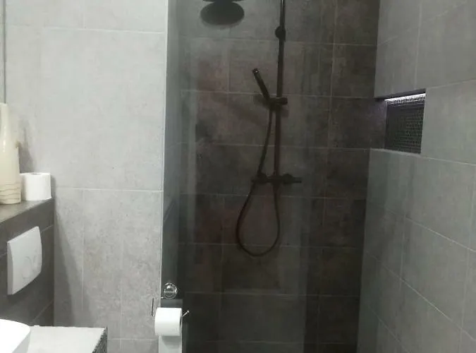 Obroncow Wybrzeza Apartman *